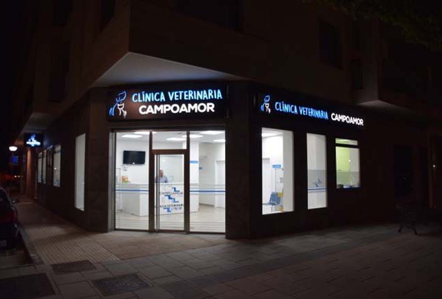 Clínica Veterinaria Campoamor fachada clínica 